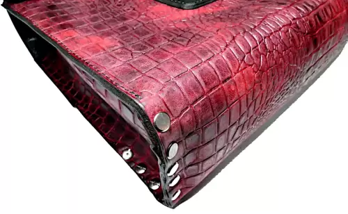 Royal Cases Alligator Embossed Red